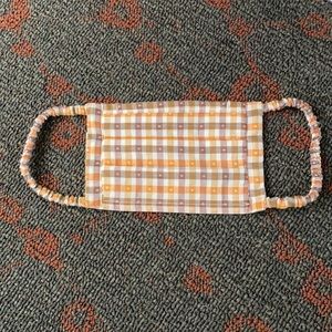 Doen Child’s mask in Orange Meringue Plaid